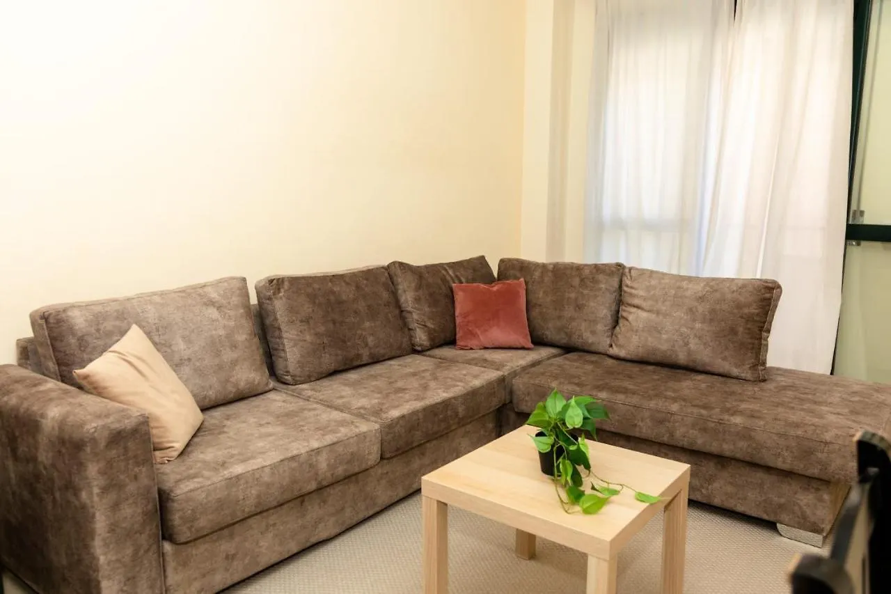 Bay Inn Apartment Sea Front فلورا ألبانيا